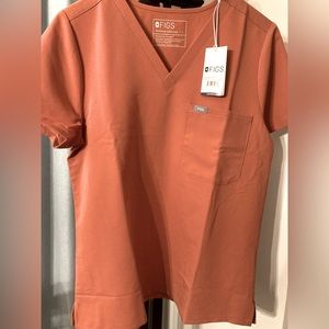 Figs brand new with tags womens scrubs size L